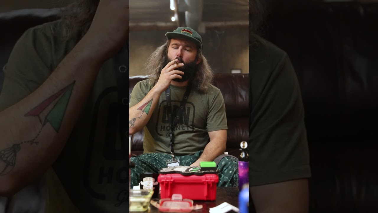 Rosin Tech Labs Hash Hole Smoking with Terphova