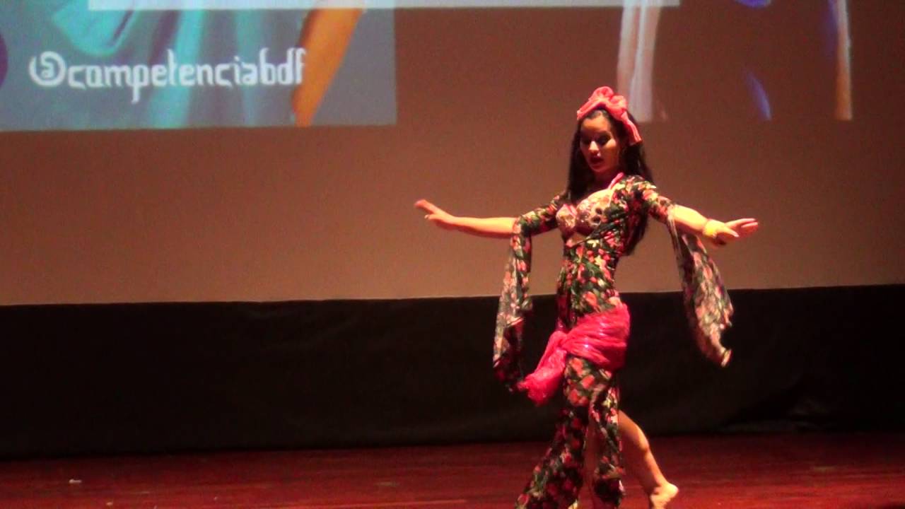 Boss ala el halawa - Malieg Goitia (Maktub Raks) / IV Competencia de Bellydance y Fusión