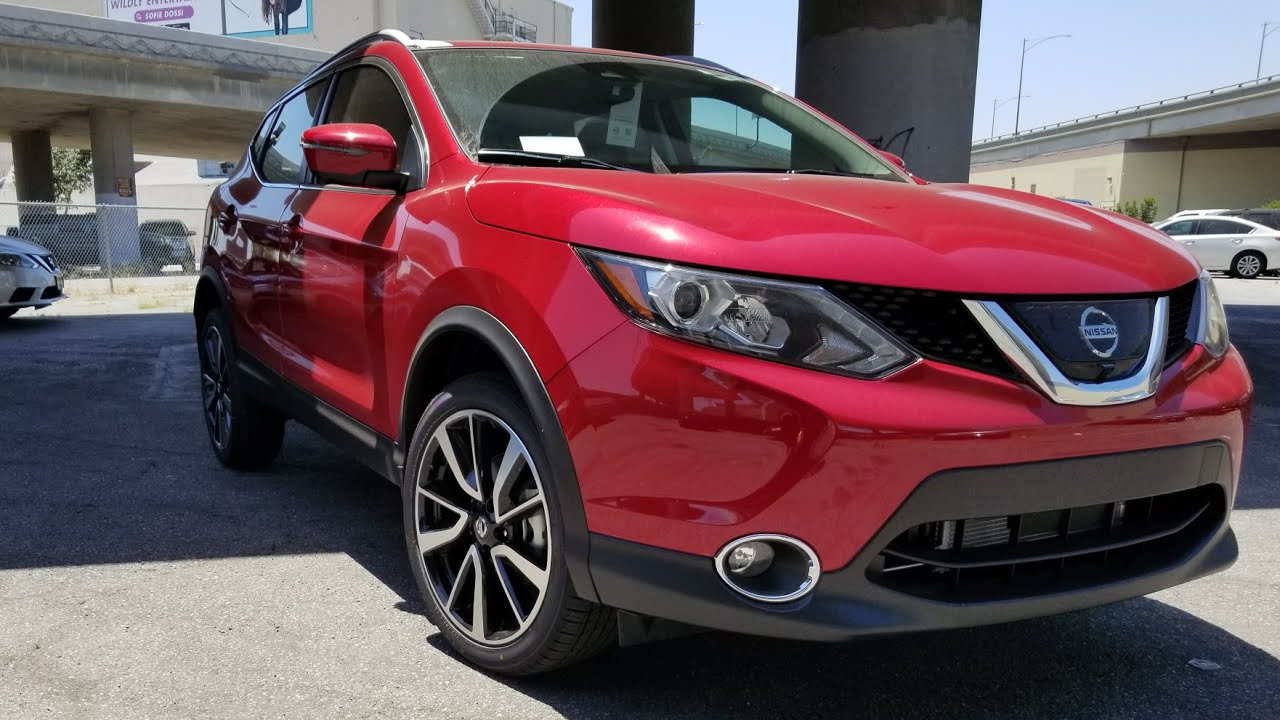 2017 Nissan Rogue Sport SL w/Premium Package