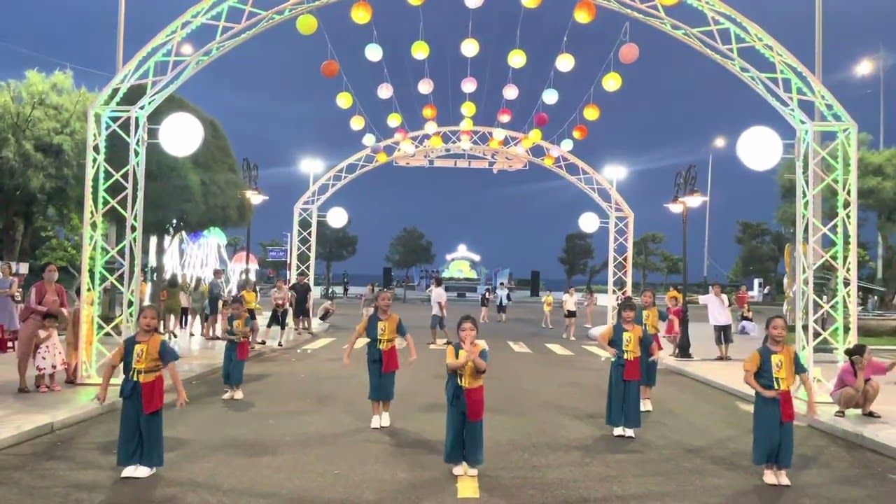 [ DANCE  IN PUBLIC ] | TRẠNG TÍ 365DABAND | DANCE COVER BY TRUNG TÂM NGHỆ THUẬT KHÁNH TRÂM.