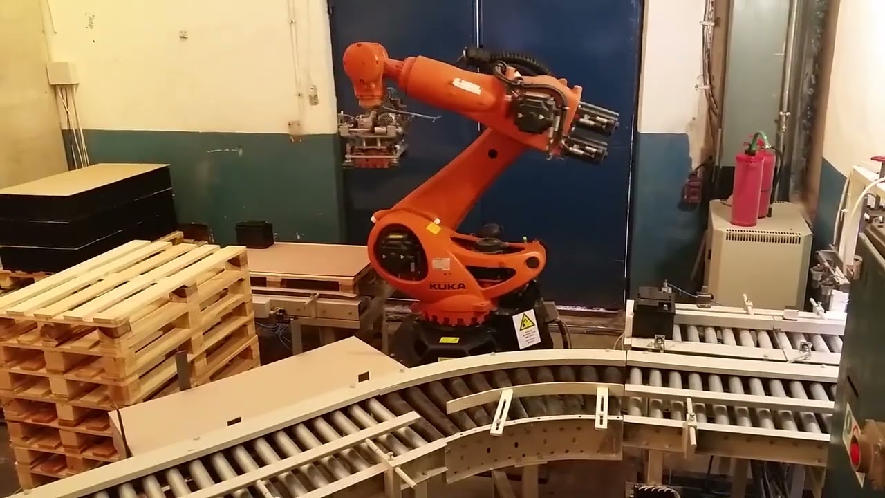 Boxline Multi-Function Robot