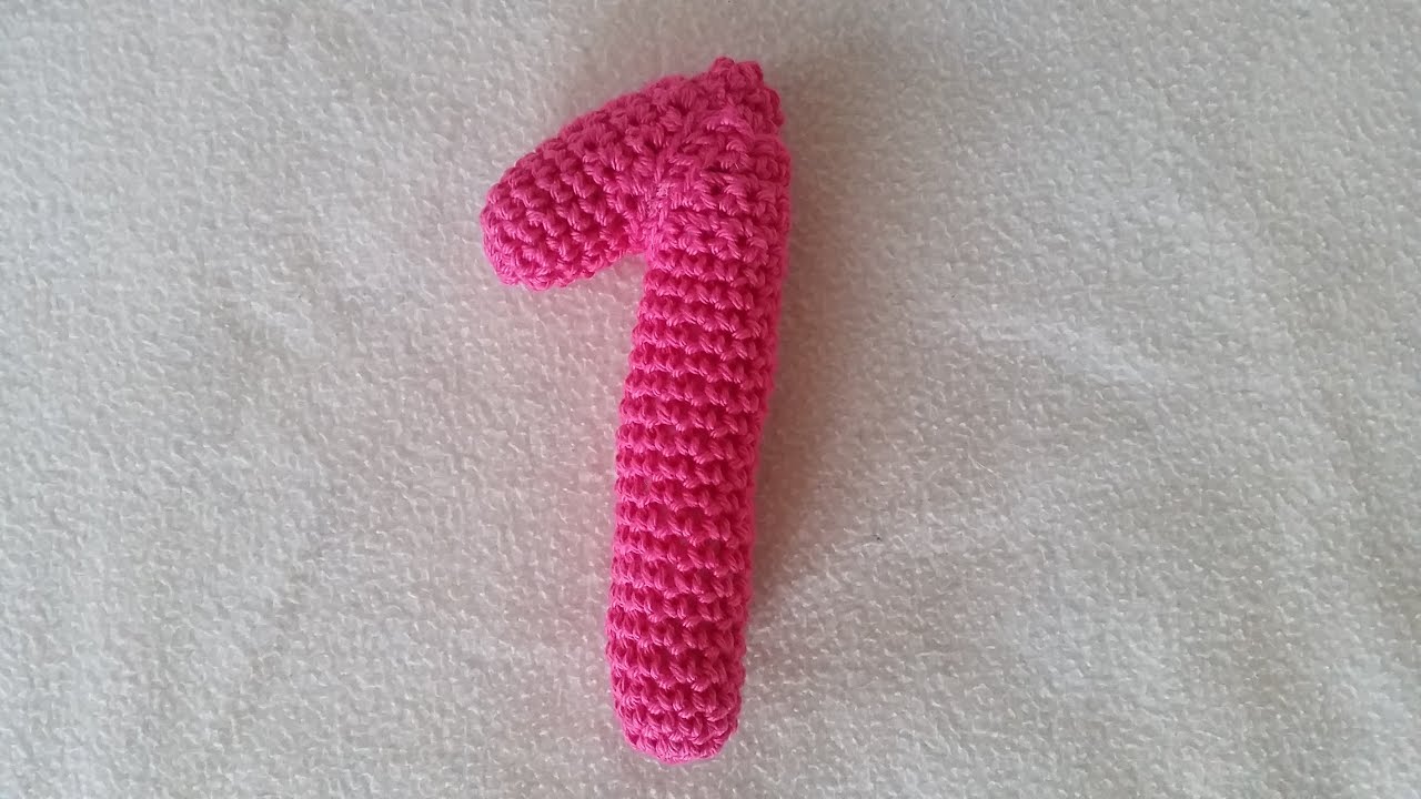 Wie man eine Eins häkelt - Zahlen - 1 by BerlinCrochet