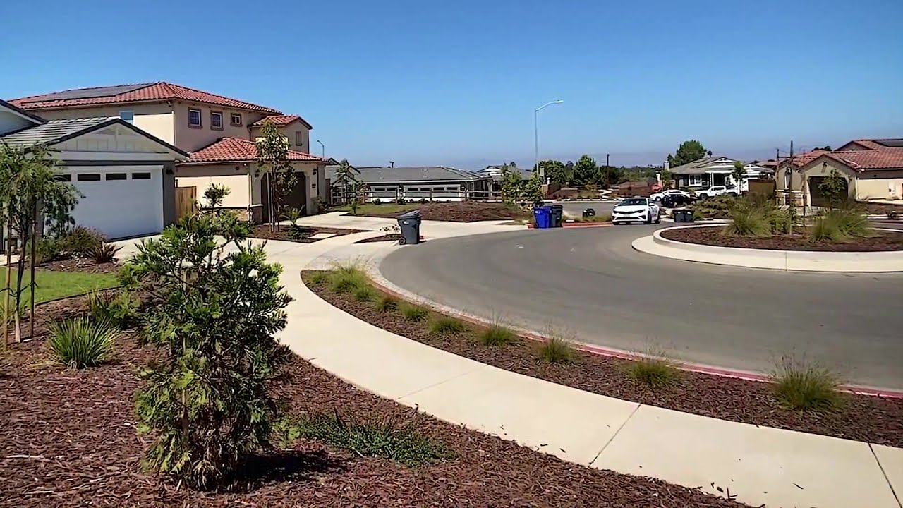 Buyers line up for new homes in Santa Maria Valley