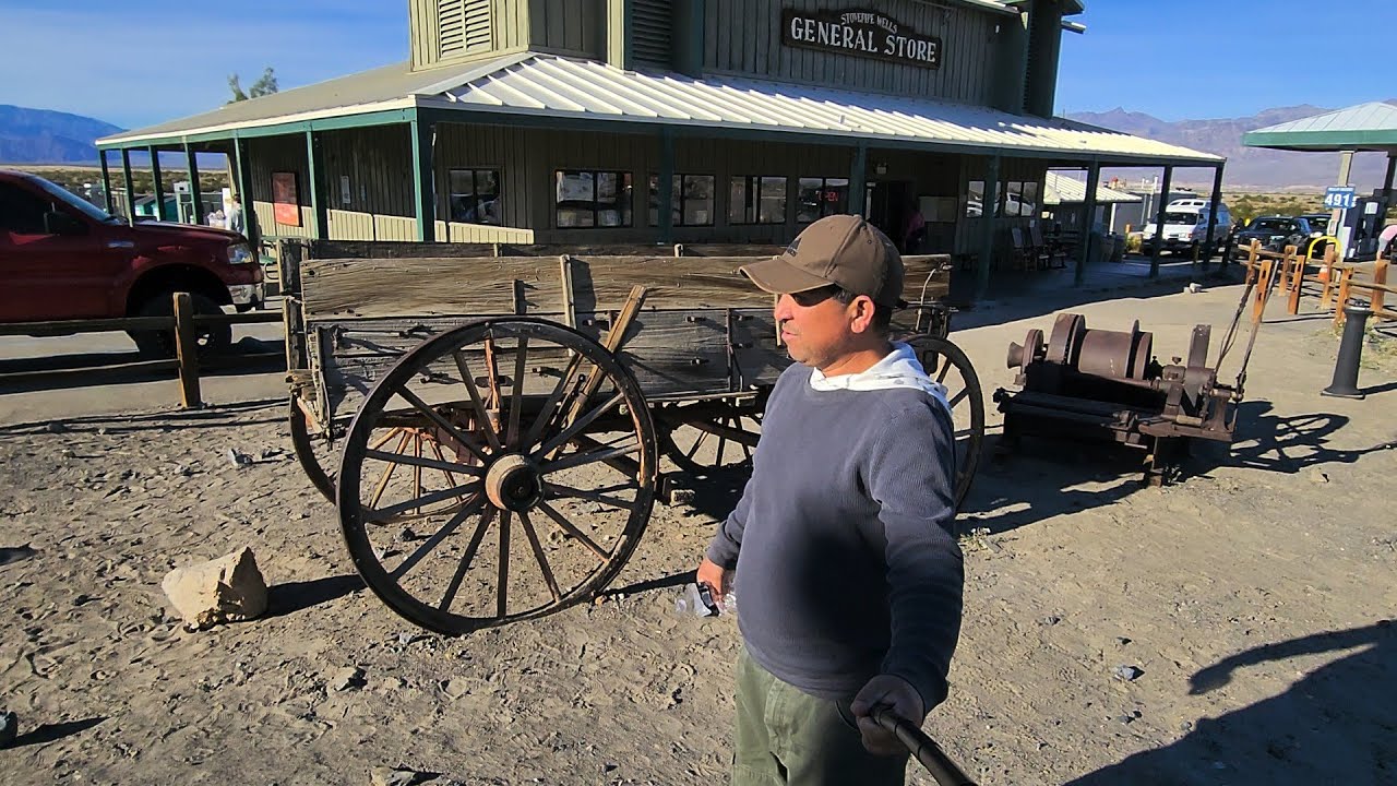Stove Pipe, Death Valley California 