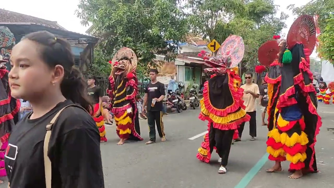 KESENIAN BARONGSAI,RAMPAK BARONG,JARANAN TURONGGO METAL KARNAVAL BERSIH KELURAHAN SUMBERGEDONG 2025