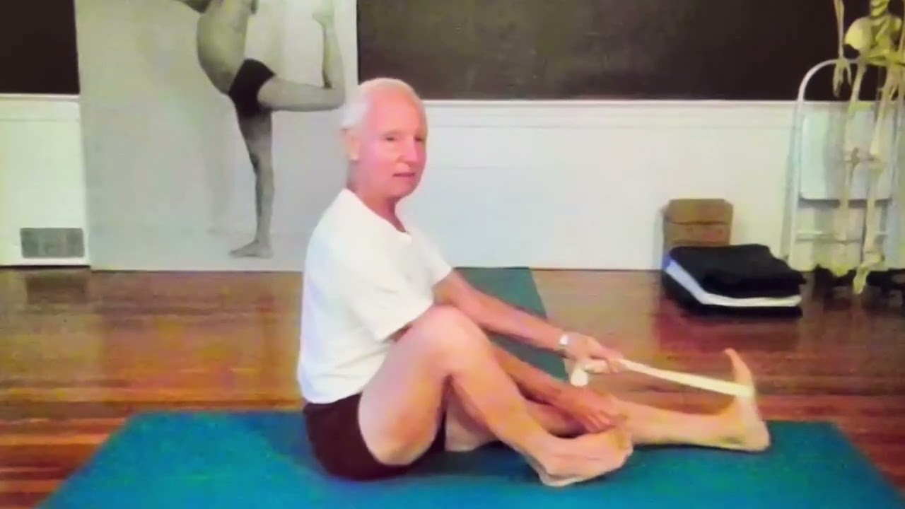 Advanced Iyengar Yoga Teacher John Schumacher Teaches Akarna Dhanurasana Prep