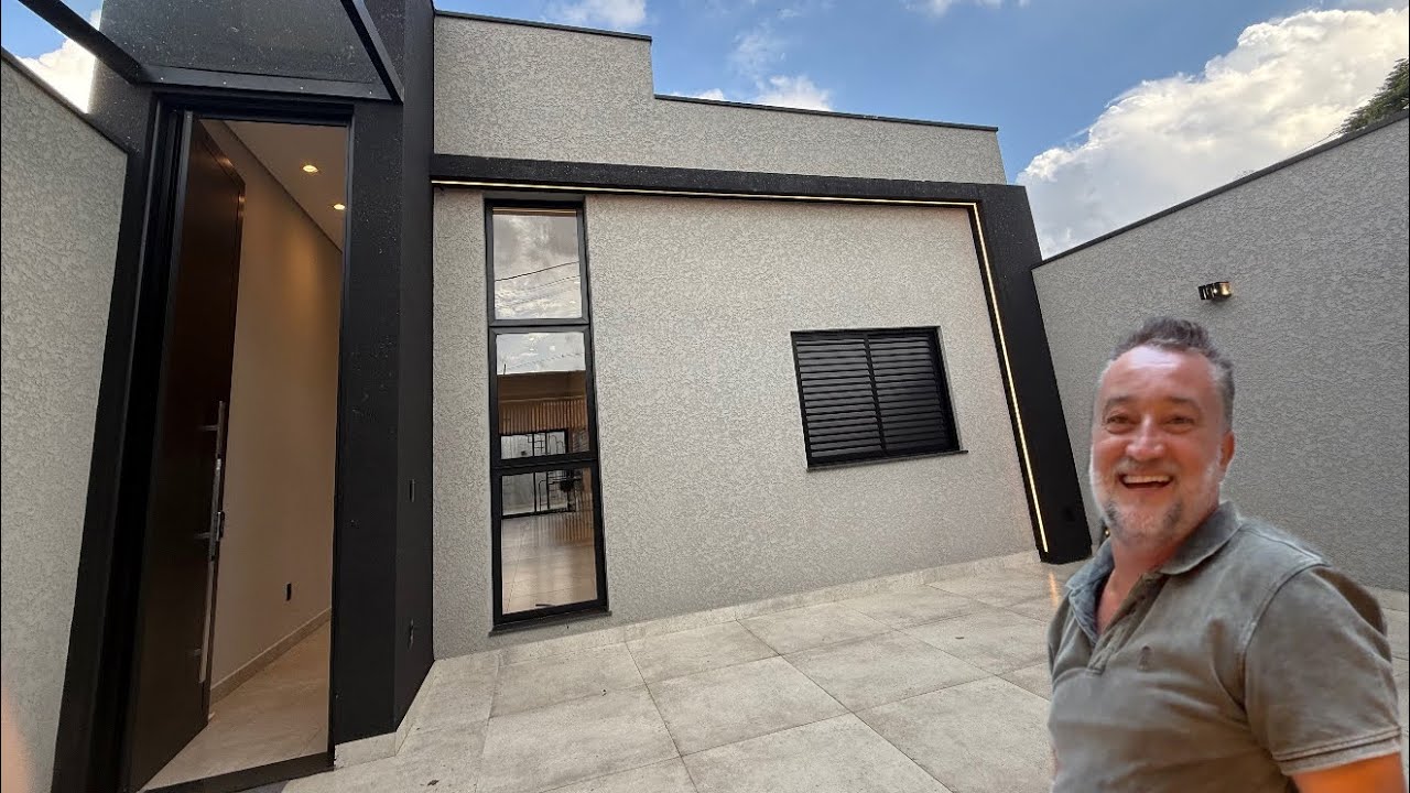Lote de 143m2 com 129m2 de área construída - Casa a Venda em Bragança Paulista