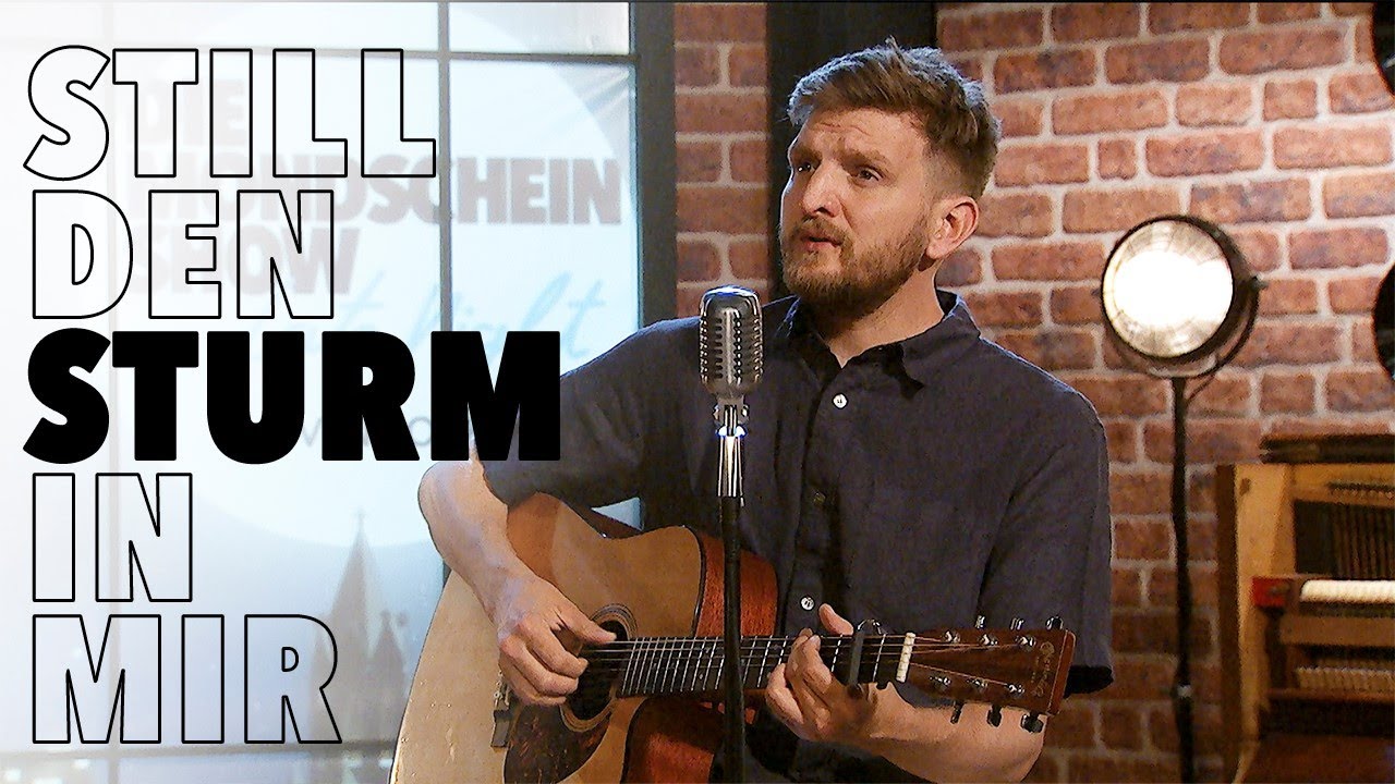 SAMUEL HARFST singt 