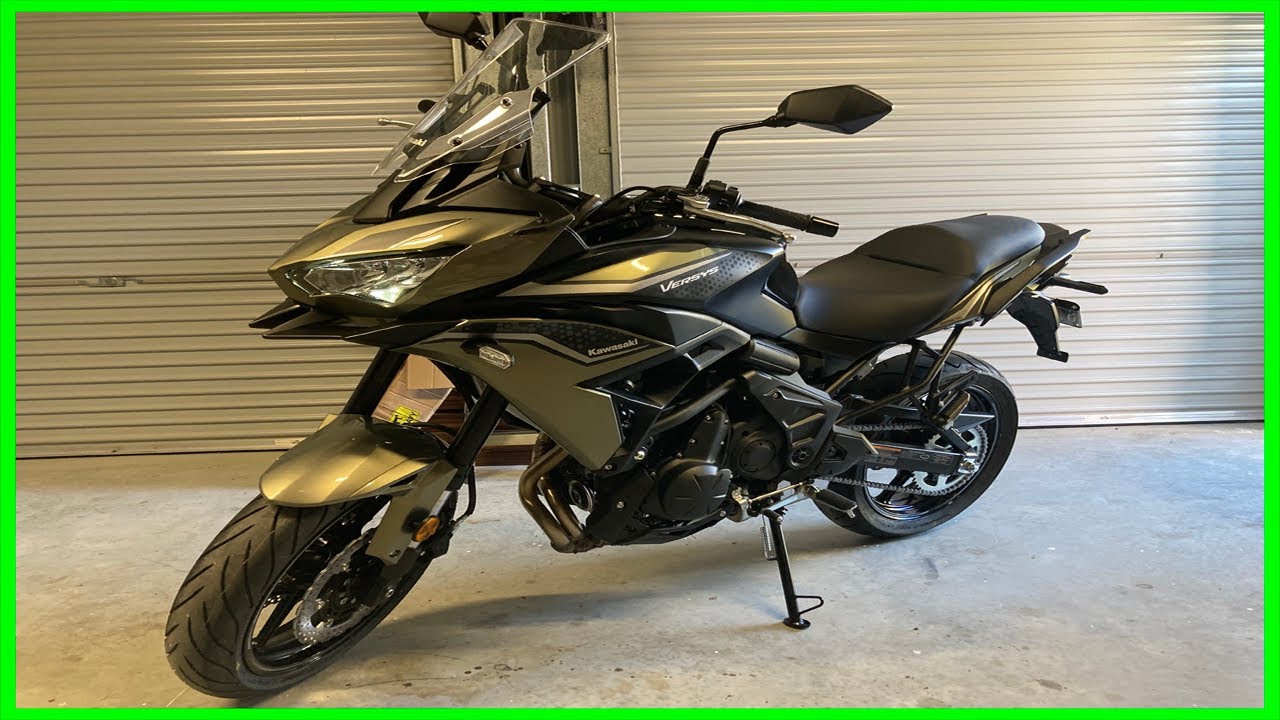 Снятие заднего фонаря с мотоцикла Kawasaki Versys 650 2023 года и установка светодиодного фонаря ...