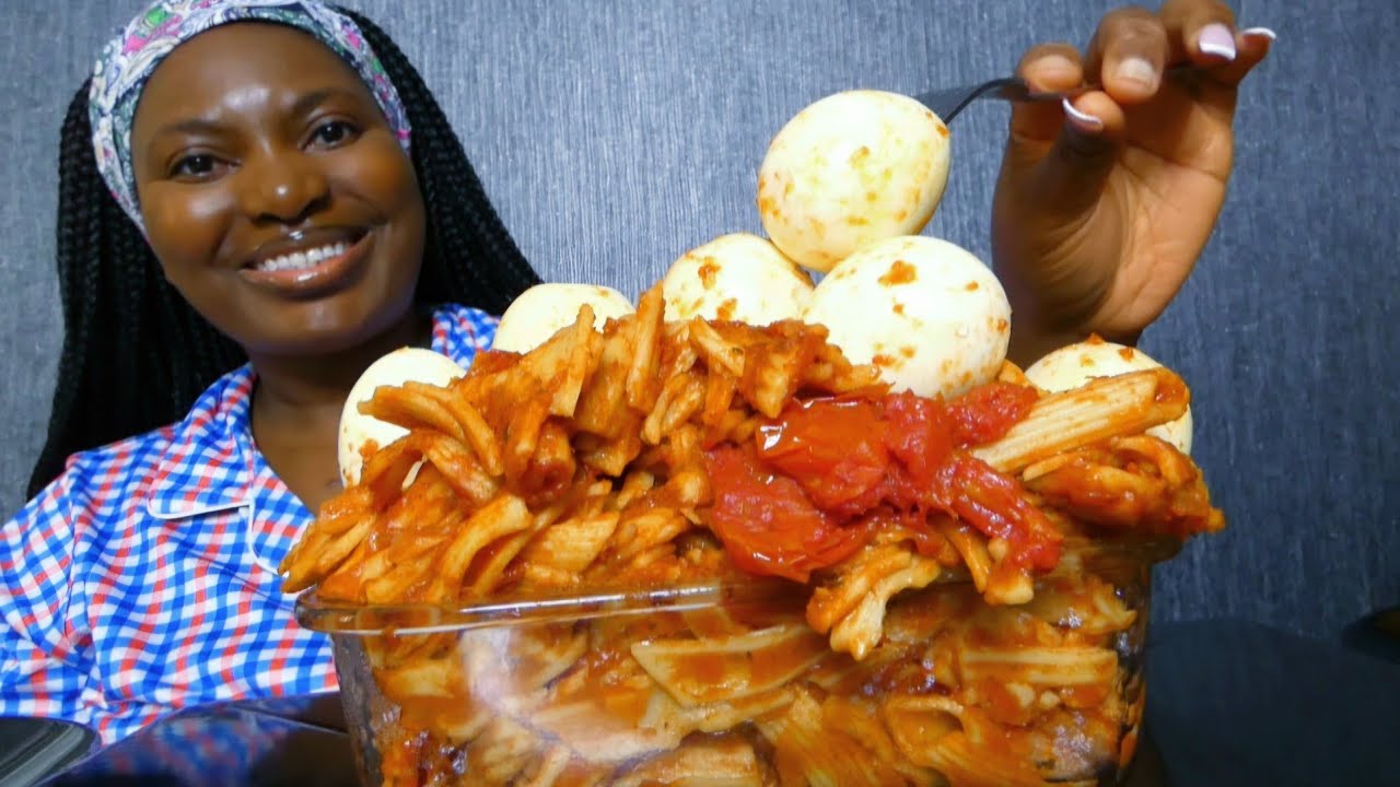 Asmr mukbang pasta with boiled eggs