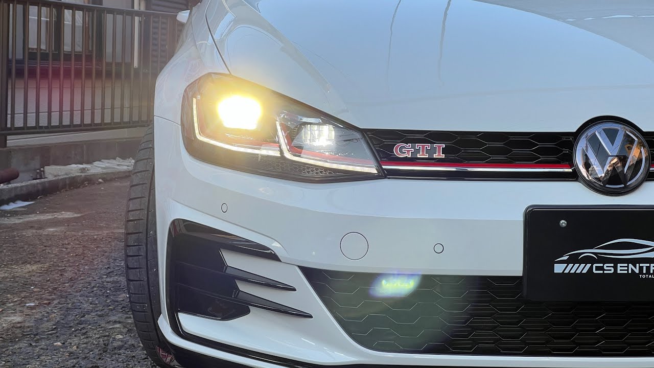在庫紹介　ゴルフ限定車7.5 GTI  TCR アクラボチタン　専用エアロと19インチアルミホイール　ノーマルテイストカスタム　しかもCPUチューンで爆速　あなたは踏めるかな？