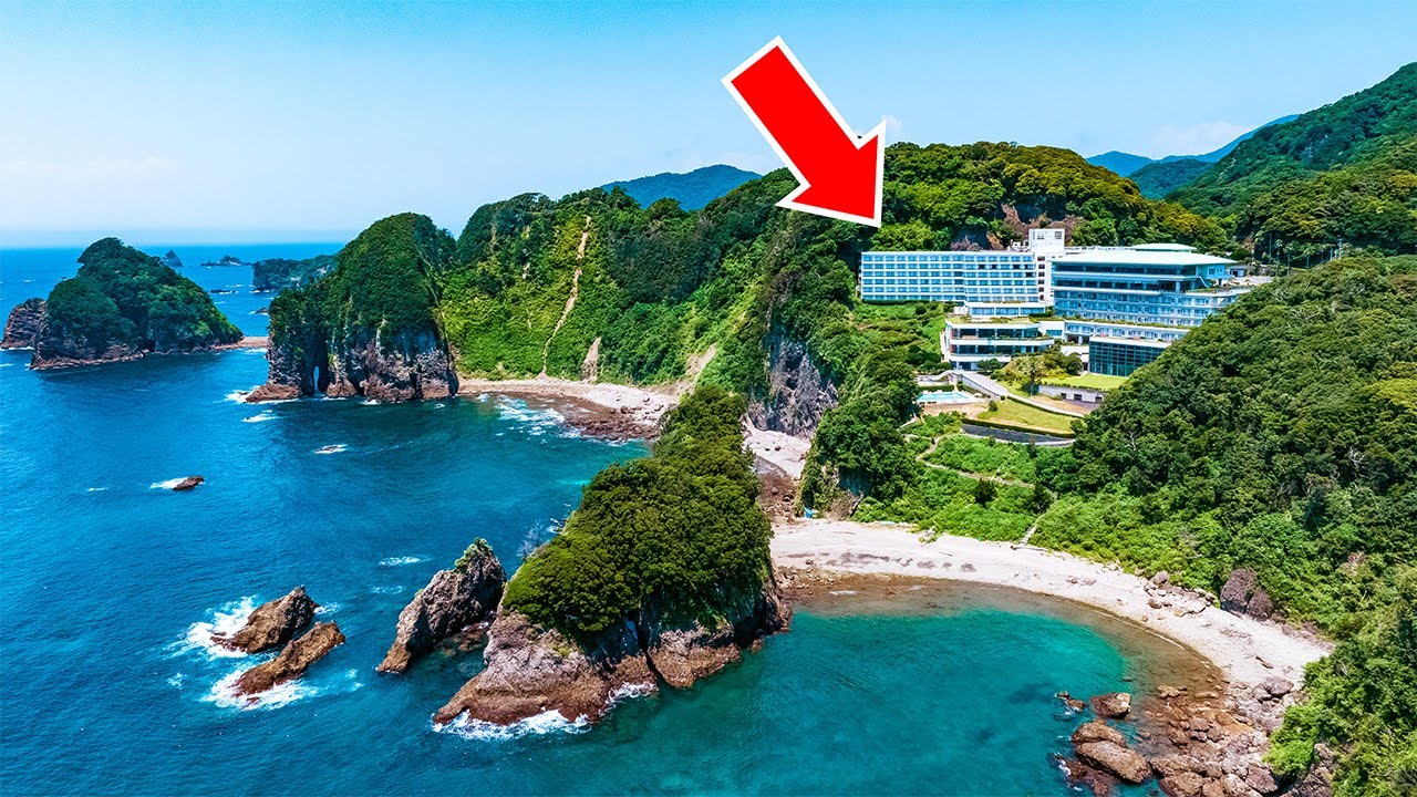 Скрытый отель-онсен на скалах побережья Японии | Dogashima New Ginsui