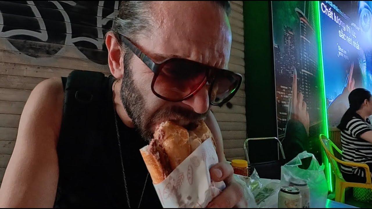 The Most Insane Banh Mi in Saigon – Huynh Hoa Meat Overload#banhmi #saigon #vietnam