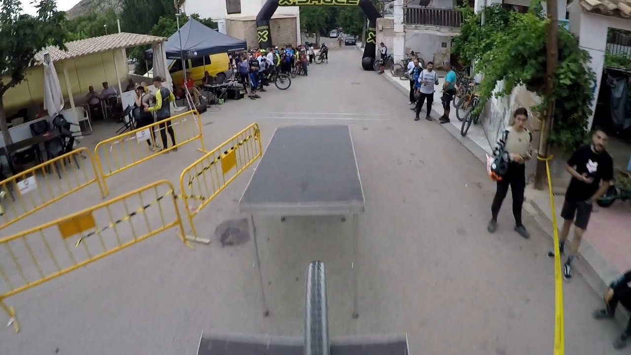 BUCARDO ENDURO RACE 2024. QUALIFYING URBAN DH. #enduro #downhill #lobosendurerosteam #bucardo #jump