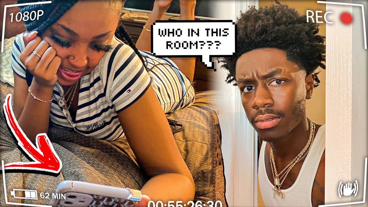 Texting My Boyfriend 