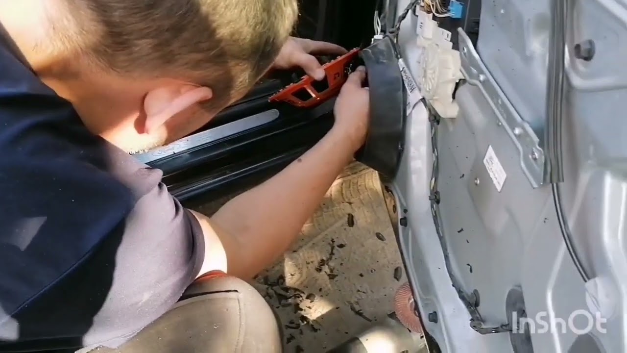 Замена штатных динамиков в Ford Focus II на DL Audio Gryphon Lite 165