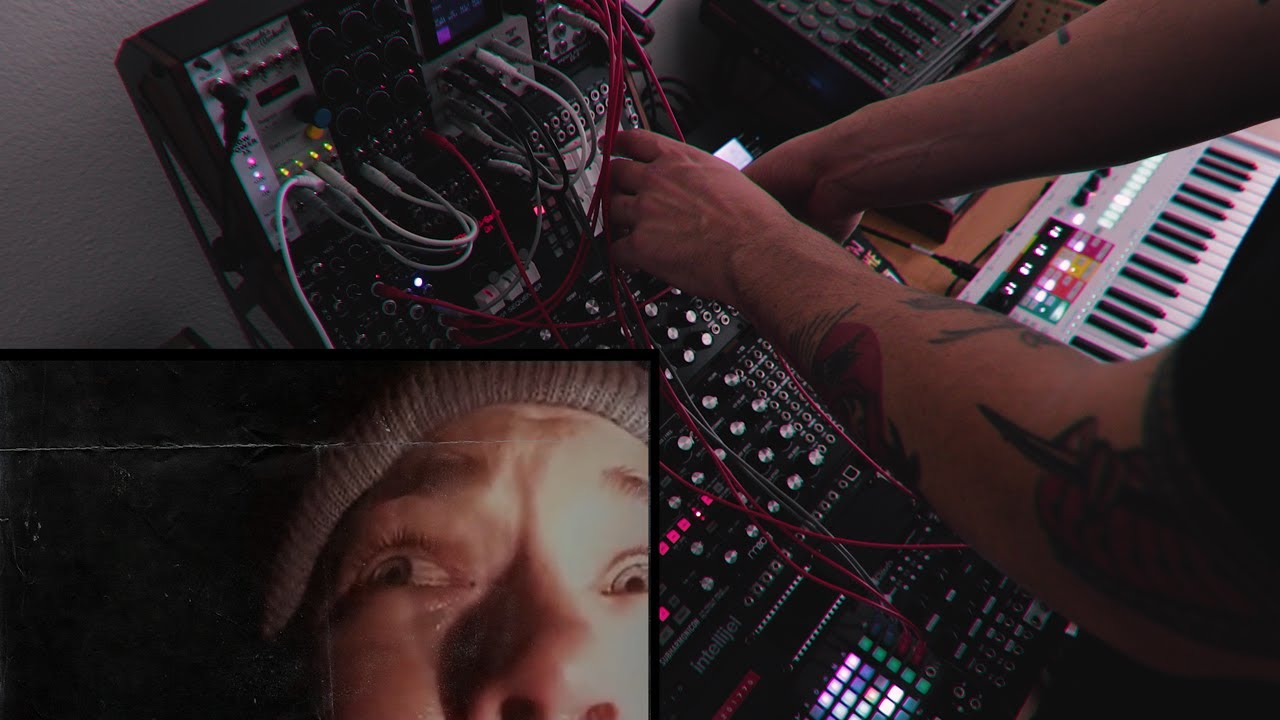 HALLOWEEN & SYNTHS / MOOG DFAM / ZOIA EUROBURO / FUZZ WAR / ECHO DREAM 2 / JU-06A / KEYSTEP PRO