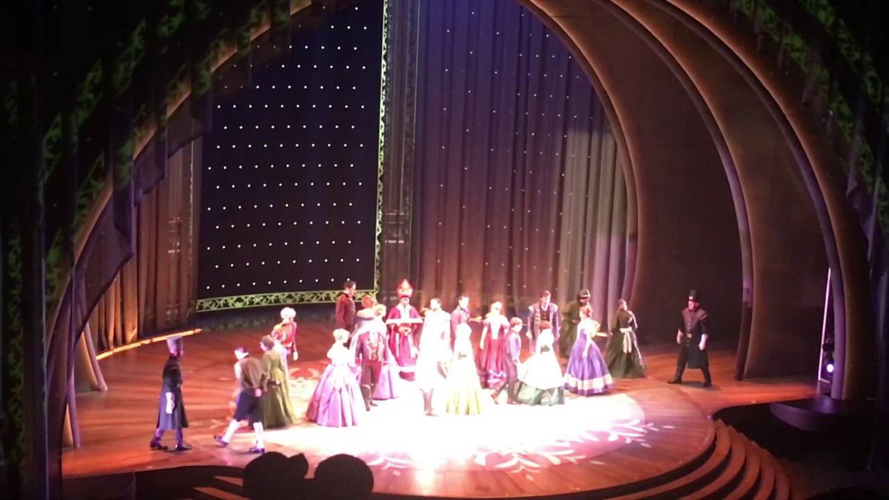 #Frozen Live at Disney California Adventure