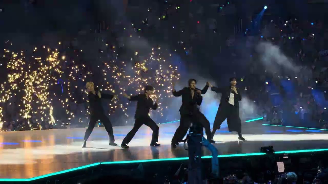 [4KHDR/60FPS] Monsta X - Beautiful Liar @ KCON LA 2025 Day 2 08/02/2025