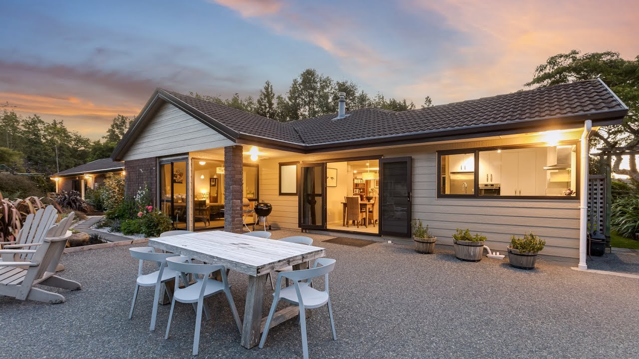 174 Katherine Mansfield Drive, Whitemans Valley