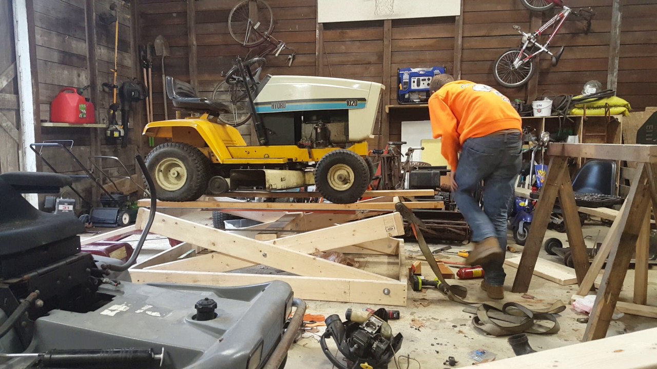 Homemade Wood scissor lift for mower, atv
