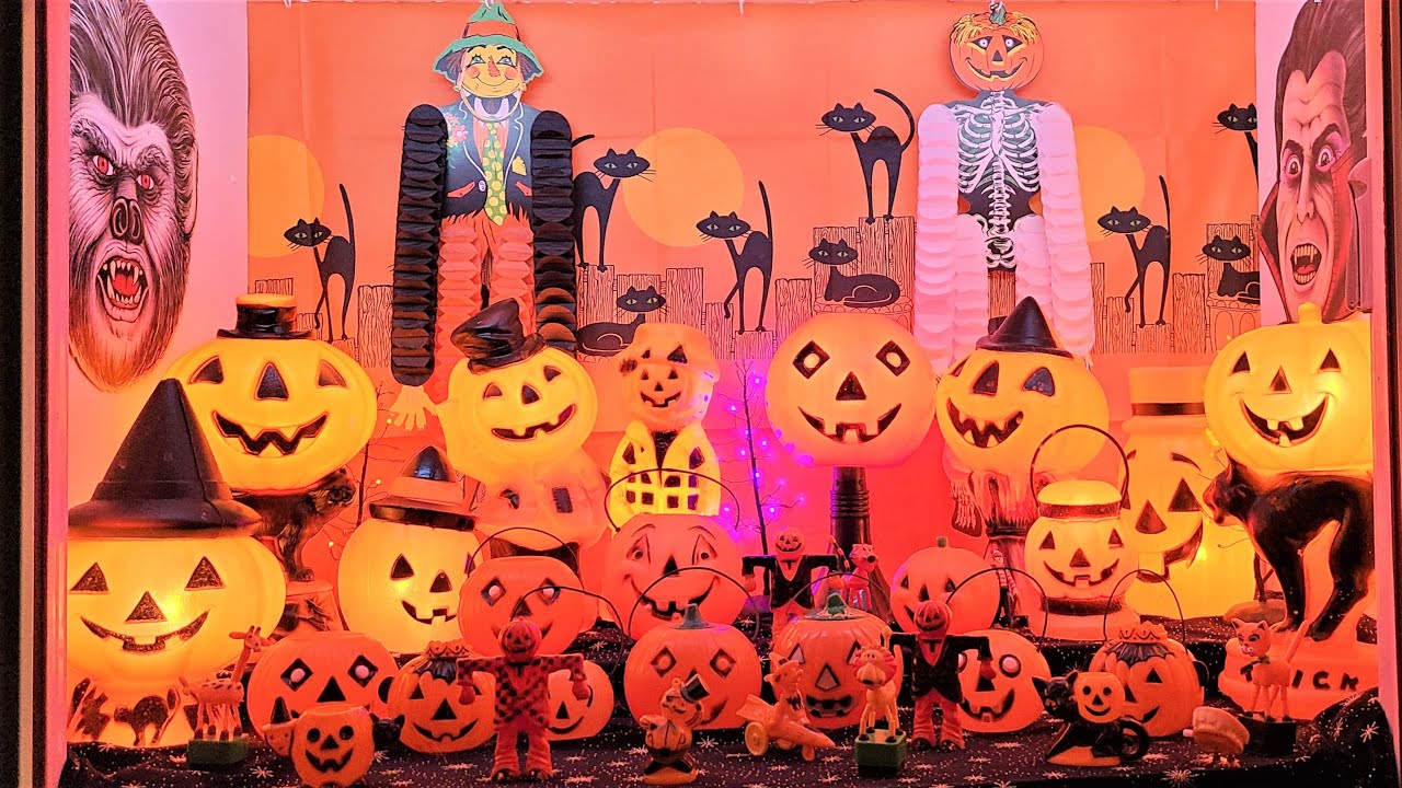 HALLOWEEN 2021 PHOTO ALBUM & CLIPS | Vintage Retro D&eacute;cor & Collectibles + Great Relaxing Music!!