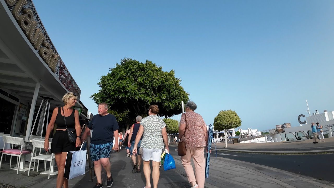 WINDY BUT BEAUTIFUL WEATHER  PUERTO DEL CARMEN LANZAROTE SPAIN 💨🌴🇮🇨🇪🇸