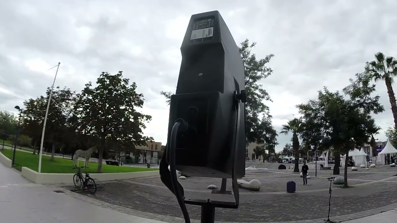 Cómo montar un discurso al aire libre con D&B T10