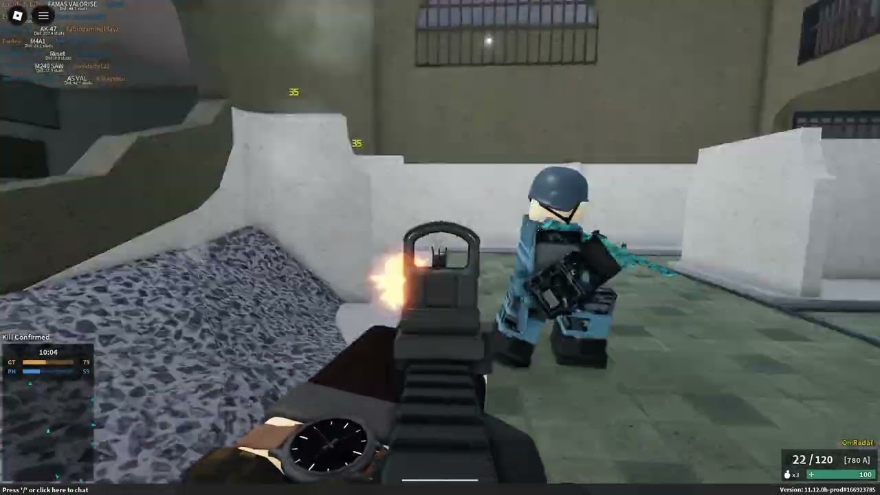 Somebody's getting smoked today (Phantom Forces)