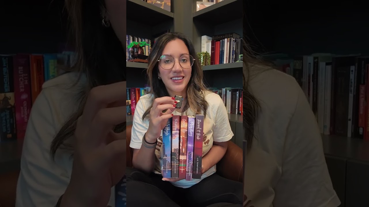 Tell me your order! Or what you&rsquo;ve been reading! #windycityseries #windycity #booktok #bookreview