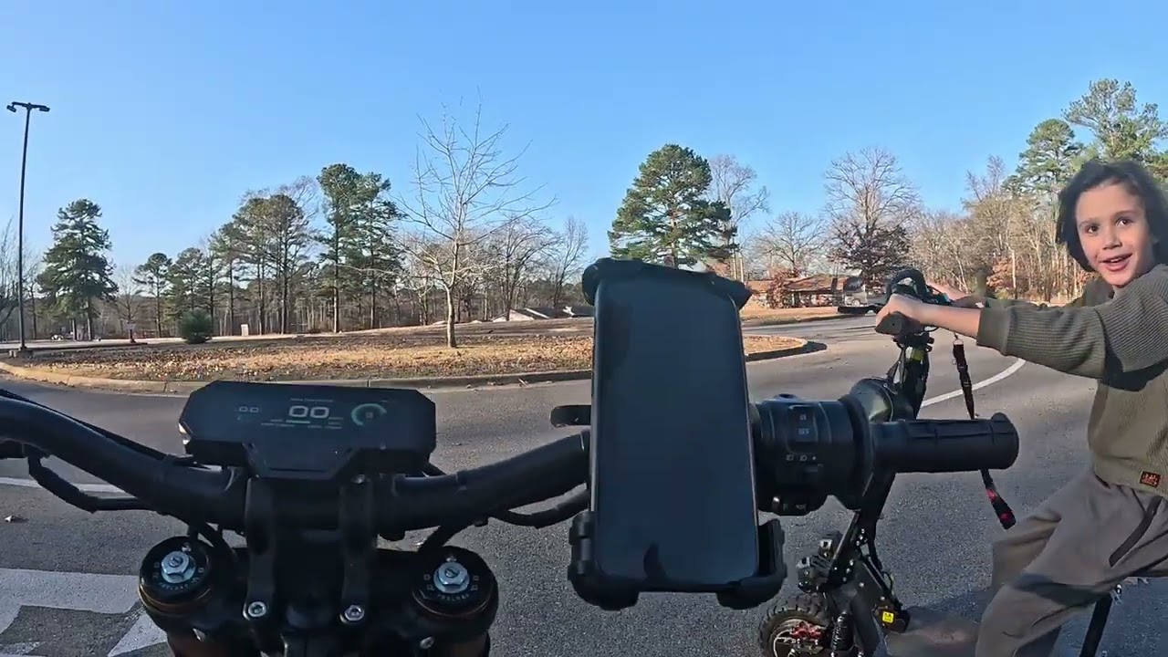 First ride in the e-bike with my friend 