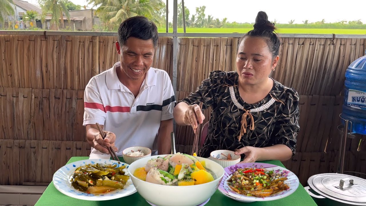 Giò Heo Hầm Đu Đủ Lòng Tong Kho Tiêu - Kể Chuyện Ngày Đầu Khai Trương Bán Bánh Dạo.