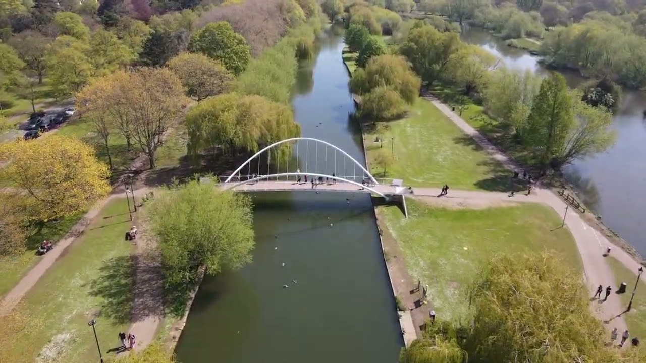 Bedford Embankment