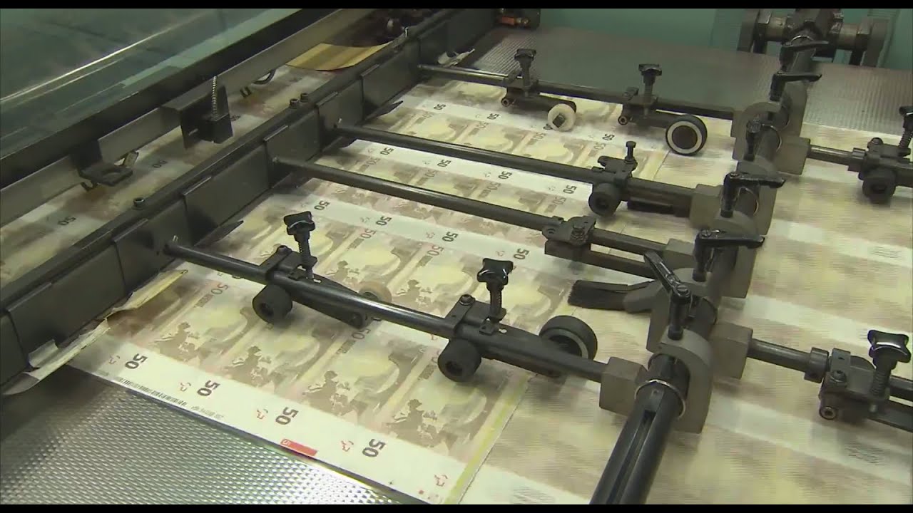 Výroba 50 eurových bankoviek