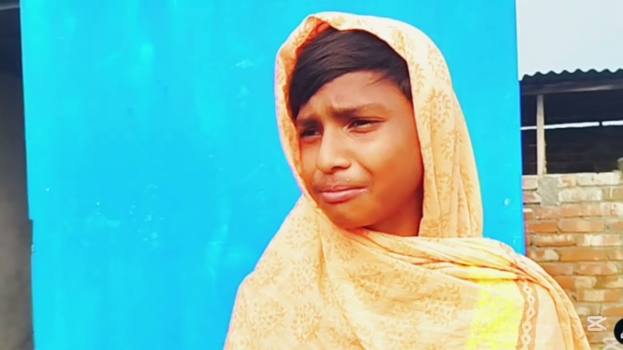 জামাই খালি আনোয়ার ফাইভ চাই 🤣🤣