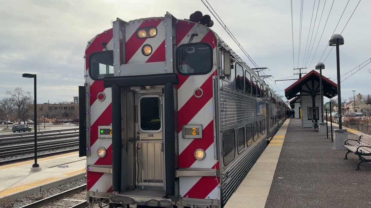 Metra Electric Holiday Train Runs Inbound Metra Train 