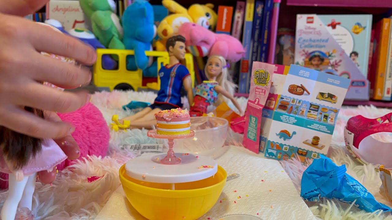 🎀 Barbie Dollhouse Pretend Play & Outdoor Fun! 🏡✨ Unboxing Mini Verses!