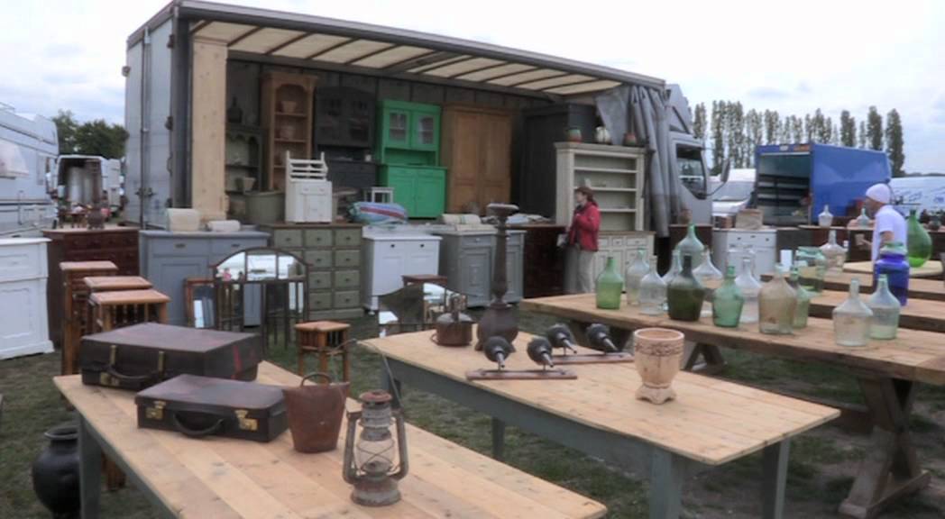 Newark Antiques Fair - iacf