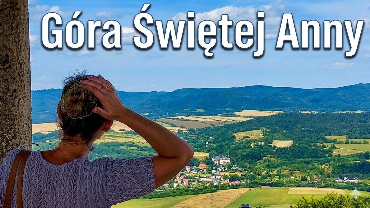 Góra Świętej Anny [Wzgórza Włodzickie] w dzień odpustu / wieża widokowa na Górze Świętej Anny