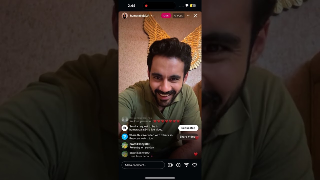 Abhisek bajaj on live . #abhinoor  #bigboss19live #trending  