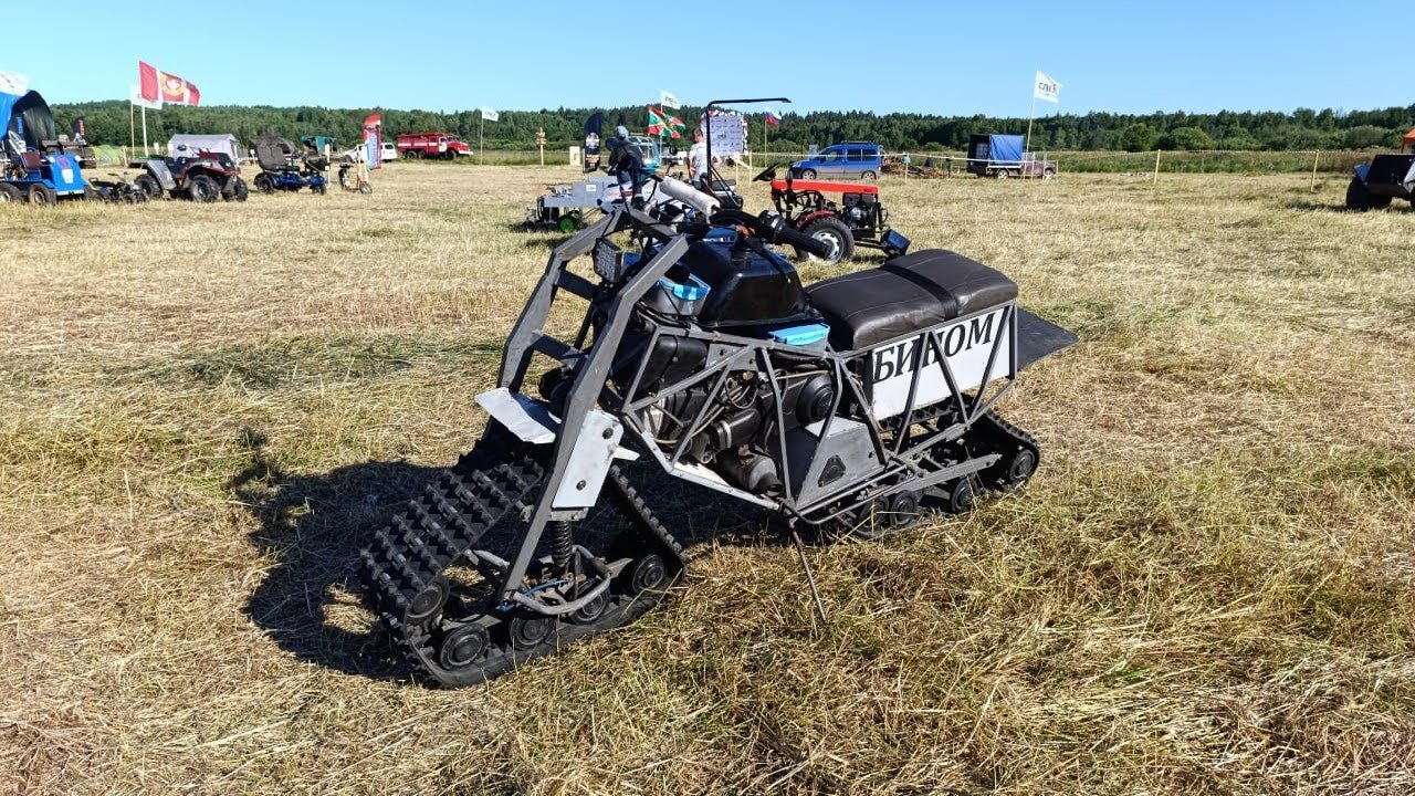 Самодельный гусеничный полноприводный мотоцикл 