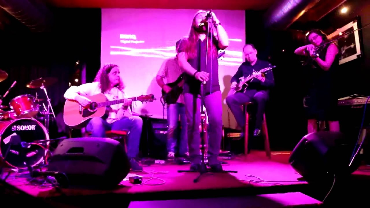 Nomedia & Janusz Musiol ''Pomarańczka''   Gdzies Daleko