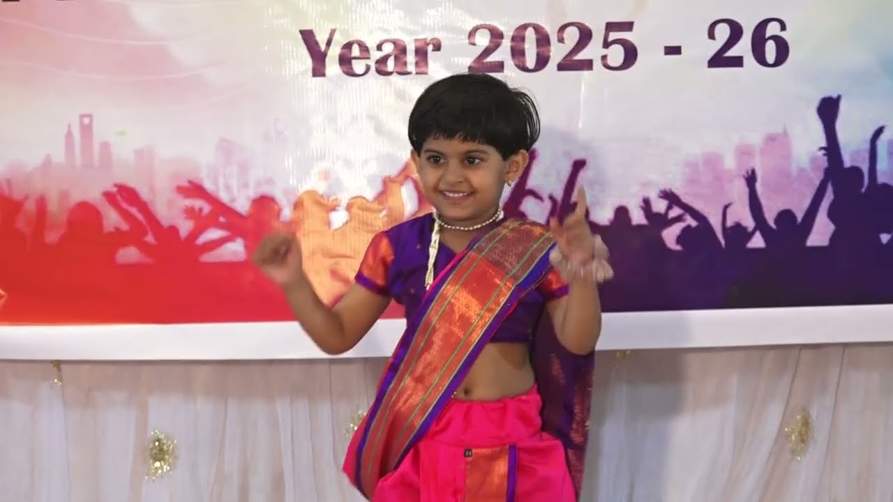Shaky Shaky Solo Dance Performance by Purvi Kardile Annual Function 2025-26 Rvv International School