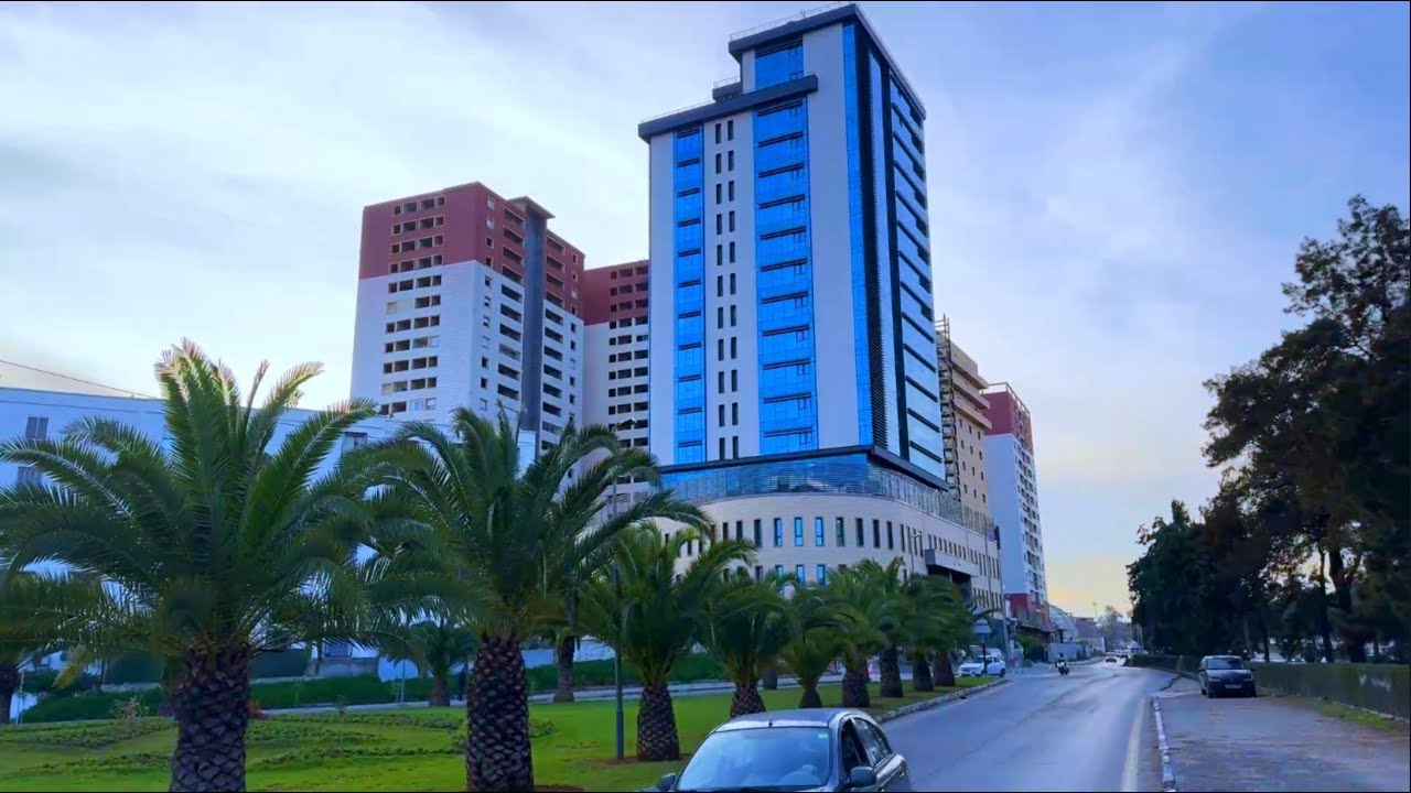 مقر شركة كوسيدار الجديد والمساحات الخضراء المجاورة ببئر مراد رايس الجزائر العاصمة
