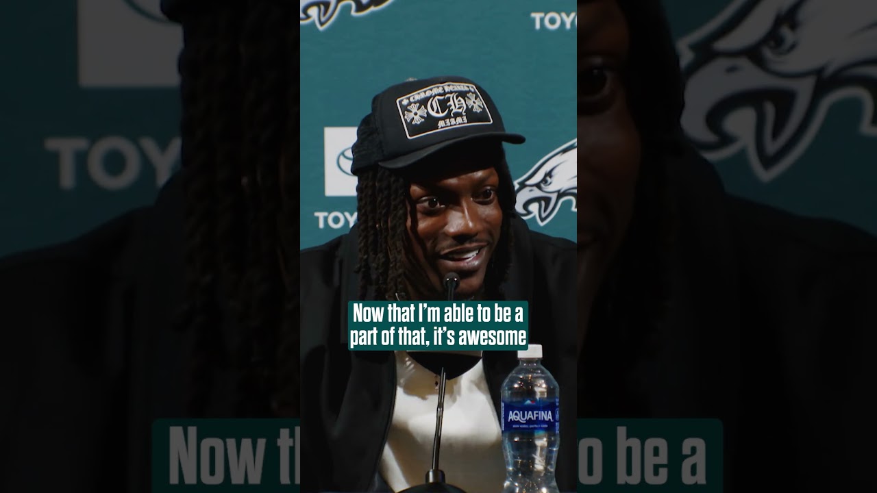Rig Woolen's first press conference as an Eagle #shorts