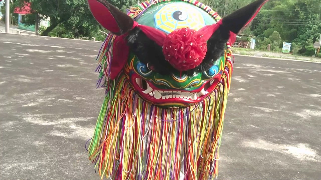 群虎舞獅專題傳統獅步伐基本拜禮