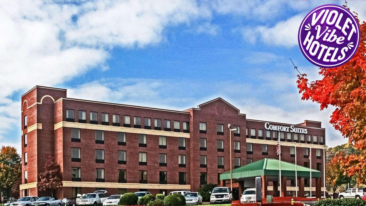 Comfort Suites Outlet Center | Asheville (NC), United States | Hotel Review 🏩