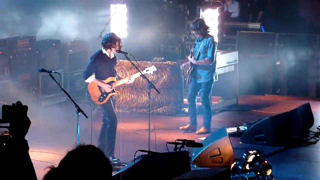 Arctic Monkeys - The View From﻿ The Afternoon live @ Royal Albert Hall / London - 27 March 2010