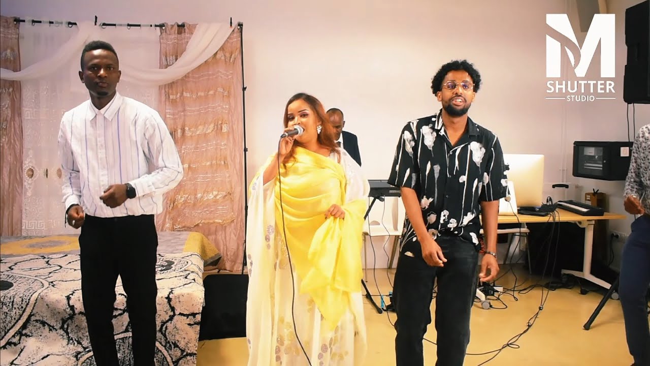 ASMA OMAR : HEES SHIDAN SHOWKGII CIIDA RENNES