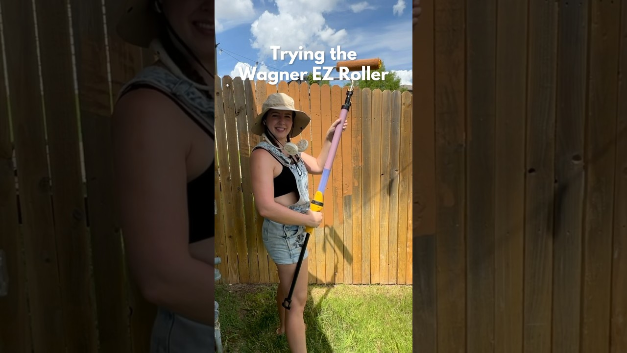 Trying the Wagner EZ Roller to paint my fence #outdoormakeover #fencepaint